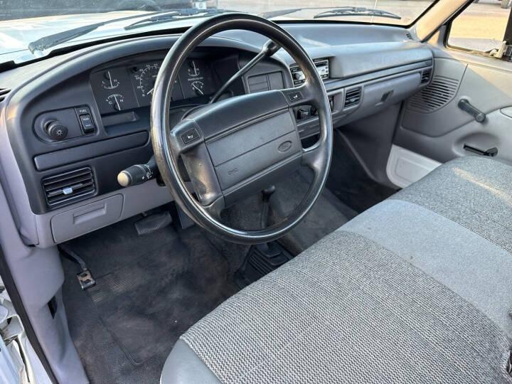 1996 Ford F-150 XLT