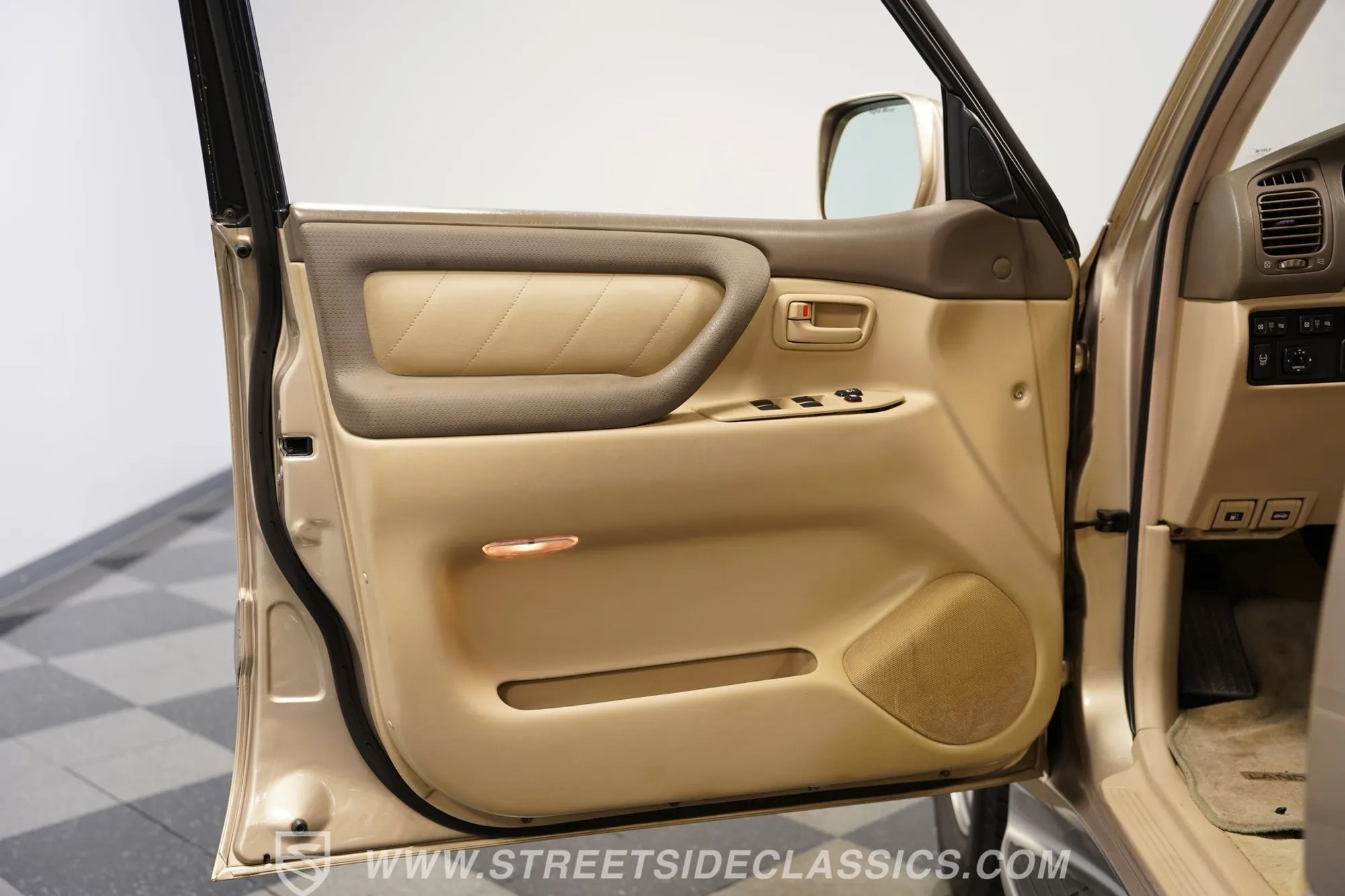 2006 Toyota Land Cruiser