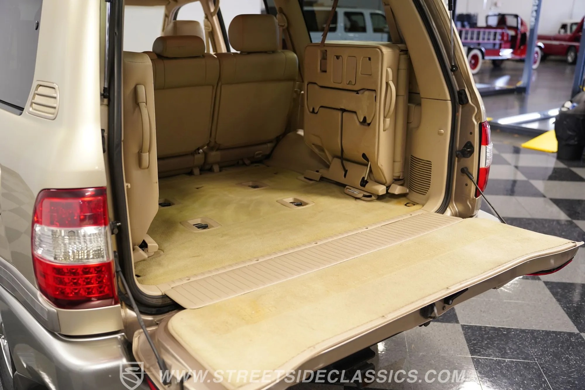 2006 Toyota Land Cruiser