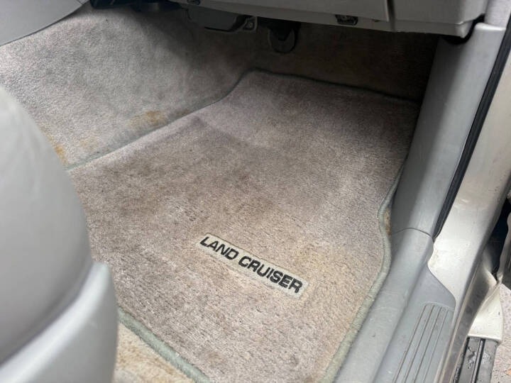 2001 Toyota Land Cruiser