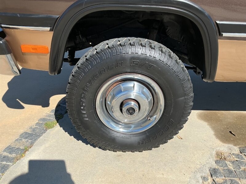 1991 Dodge RAM W350 SE