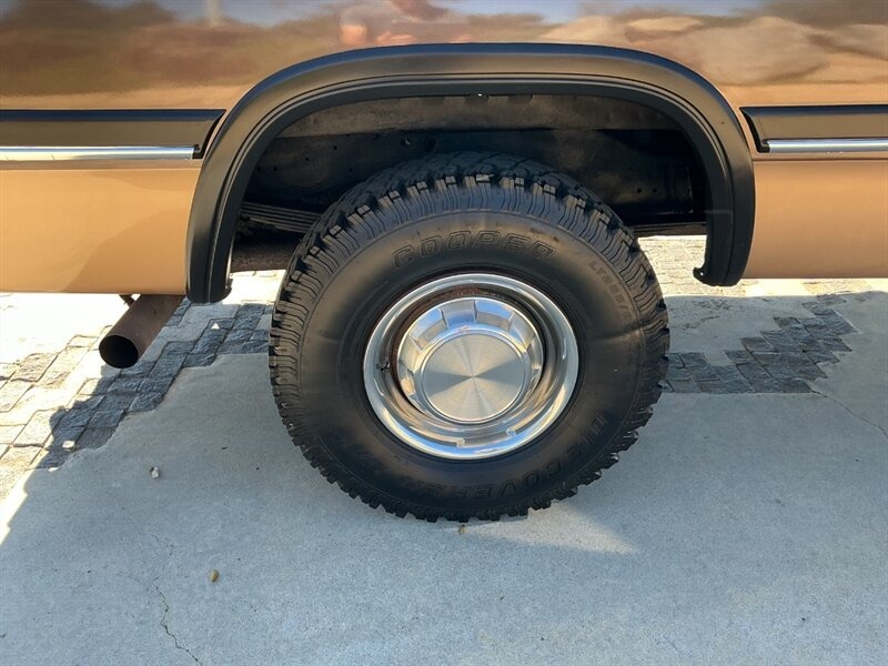 1991 Dodge RAM W350 SE