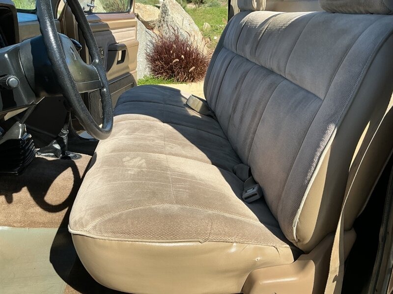 1991 Dodge RAM W350 SE