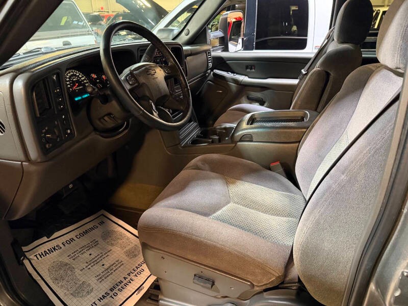 2006 Chevrolet Silverado 2500HD - 3