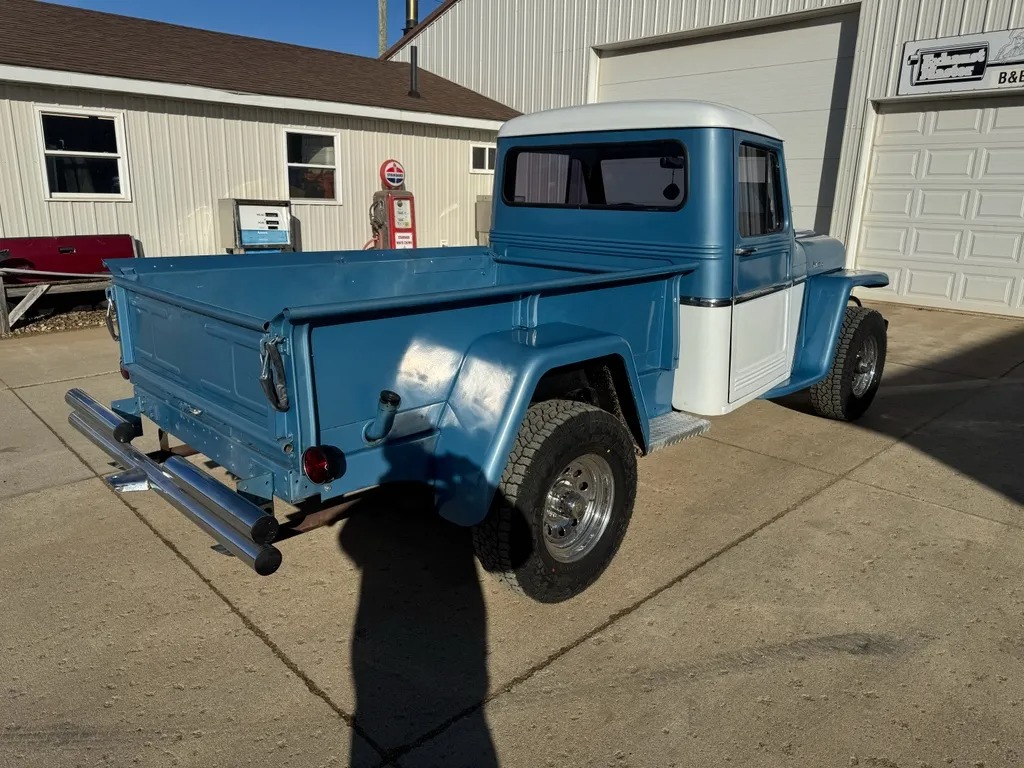 1962 Willys Jeep Pickup