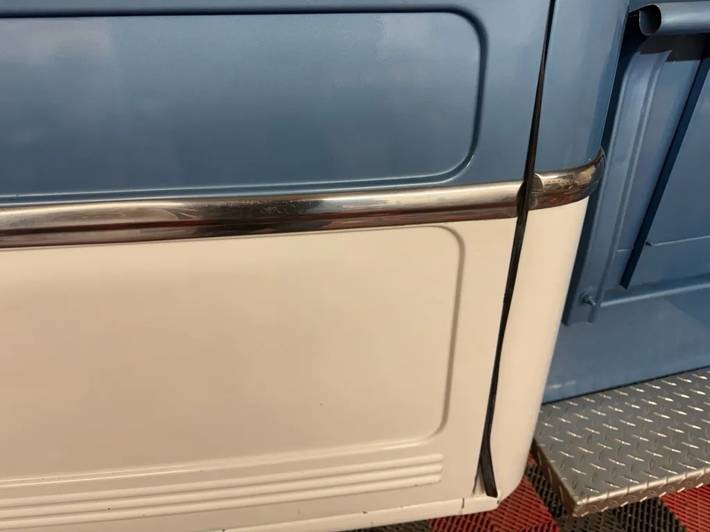 1962 Willys Jeep Pickup