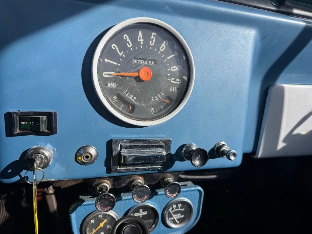 1962 Willys Jeep Pickup