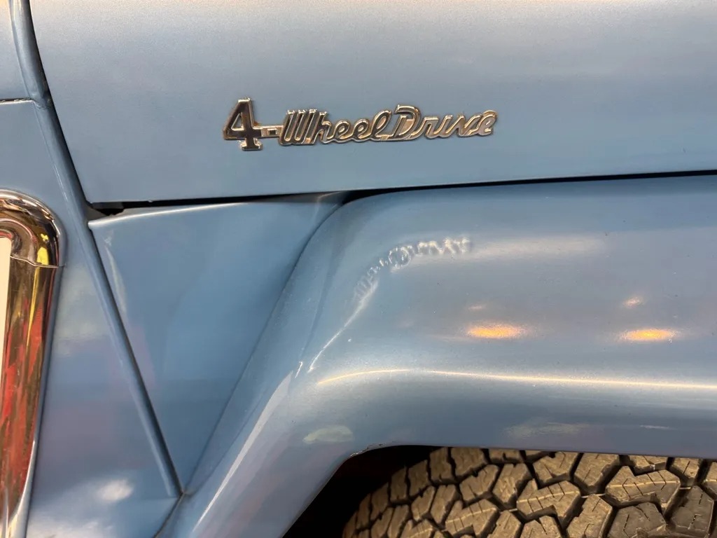 1962 Willys Jeep Pickup