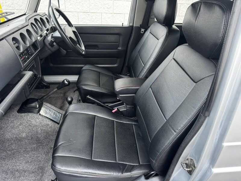 1995 Suzuki Jimny Wild Wind - 2