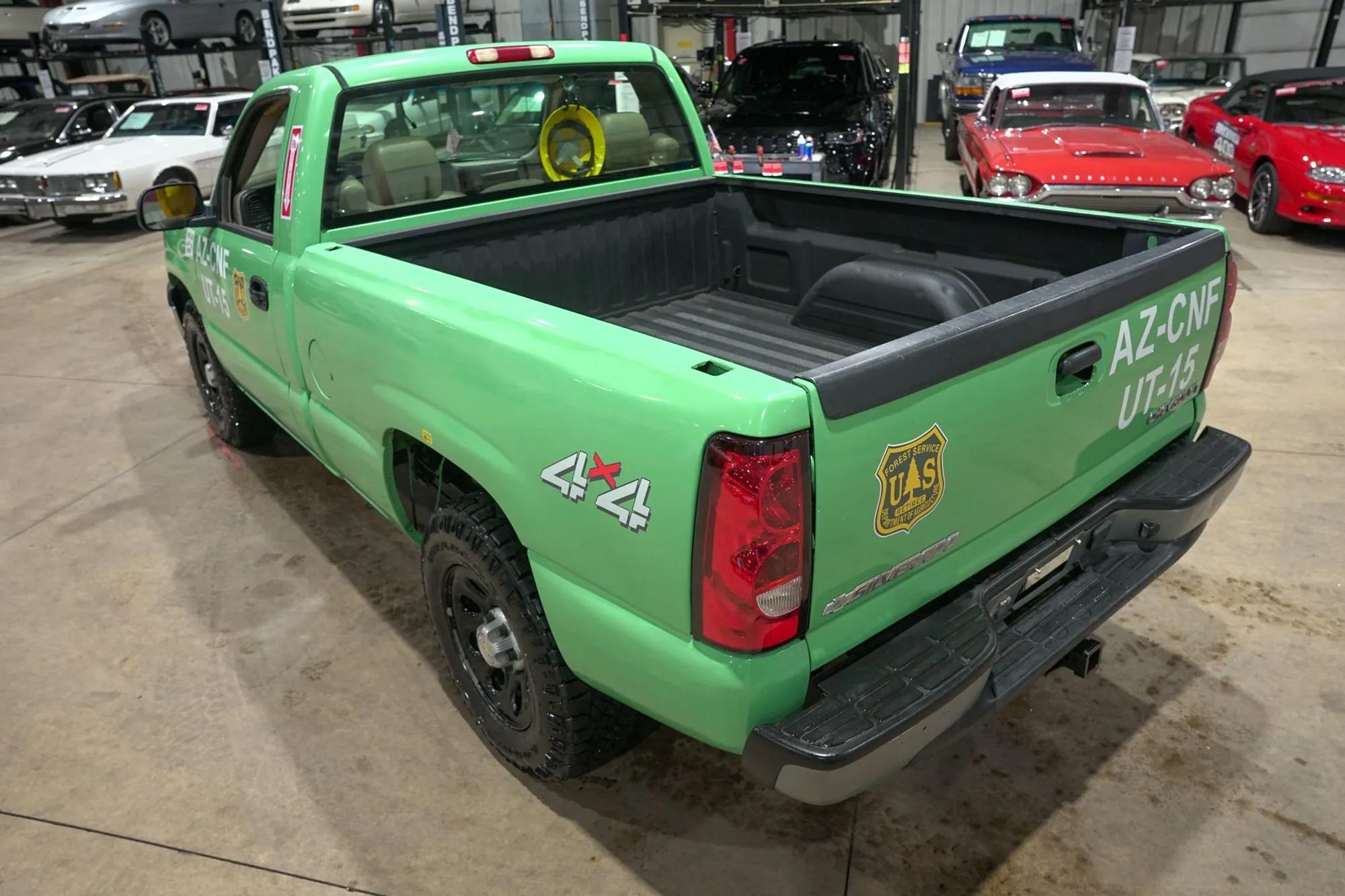 2004 Chevrolet Silverado Forest Reserve