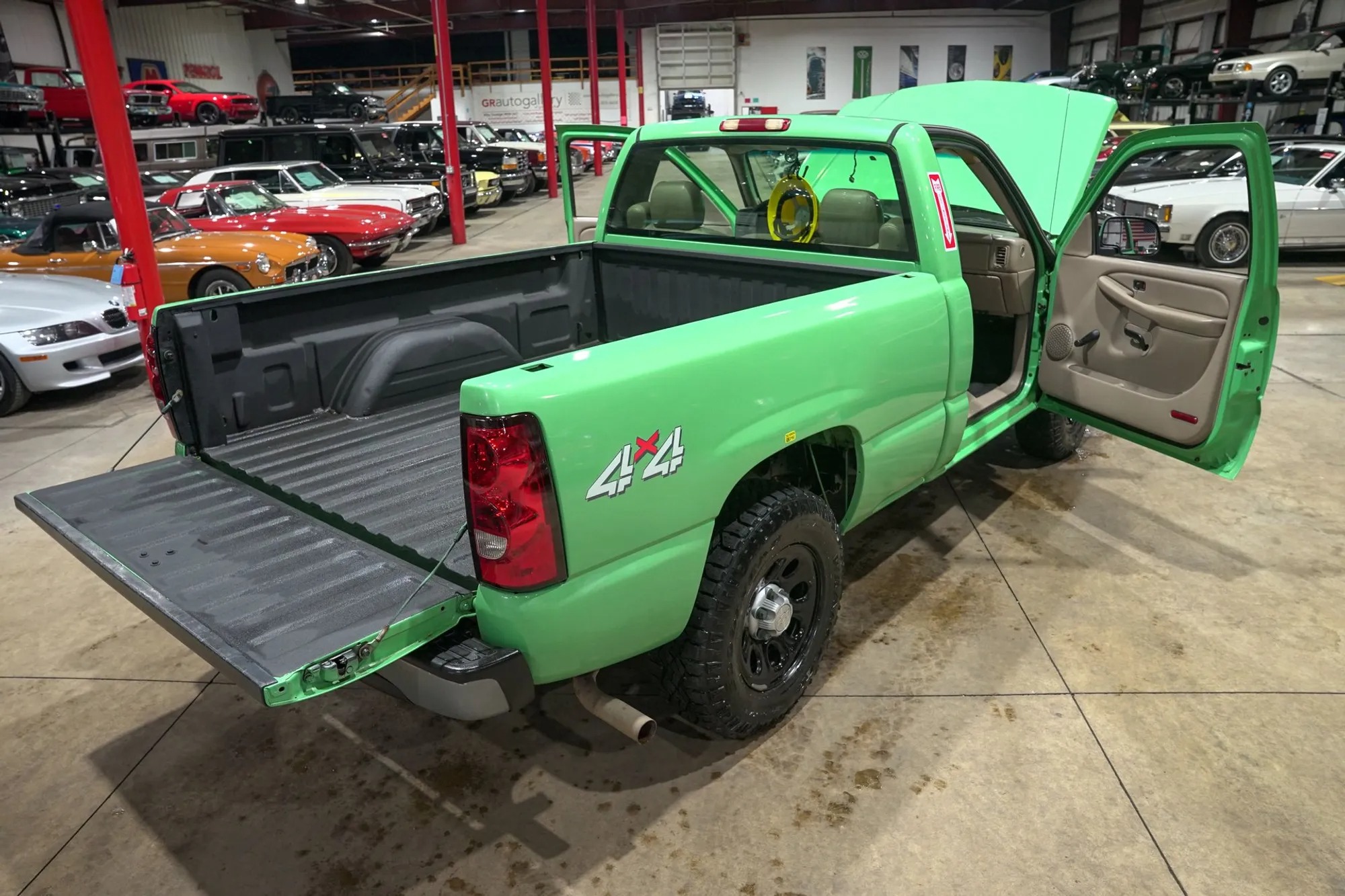 2004 Chevrolet Silverado Forest Reserve