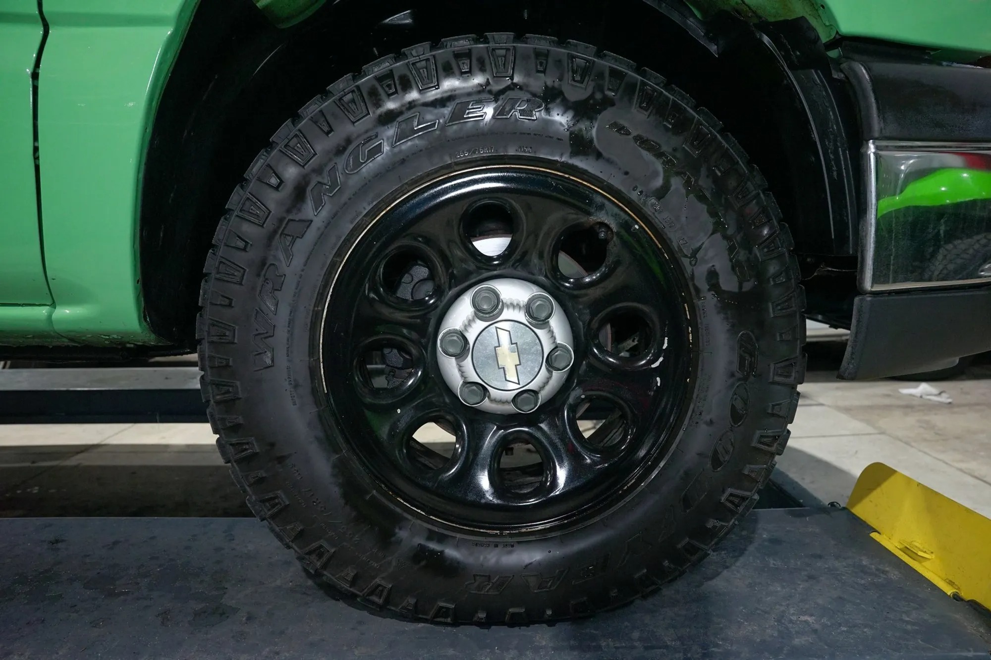 2004 Chevrolet Silverado Forest Reserve