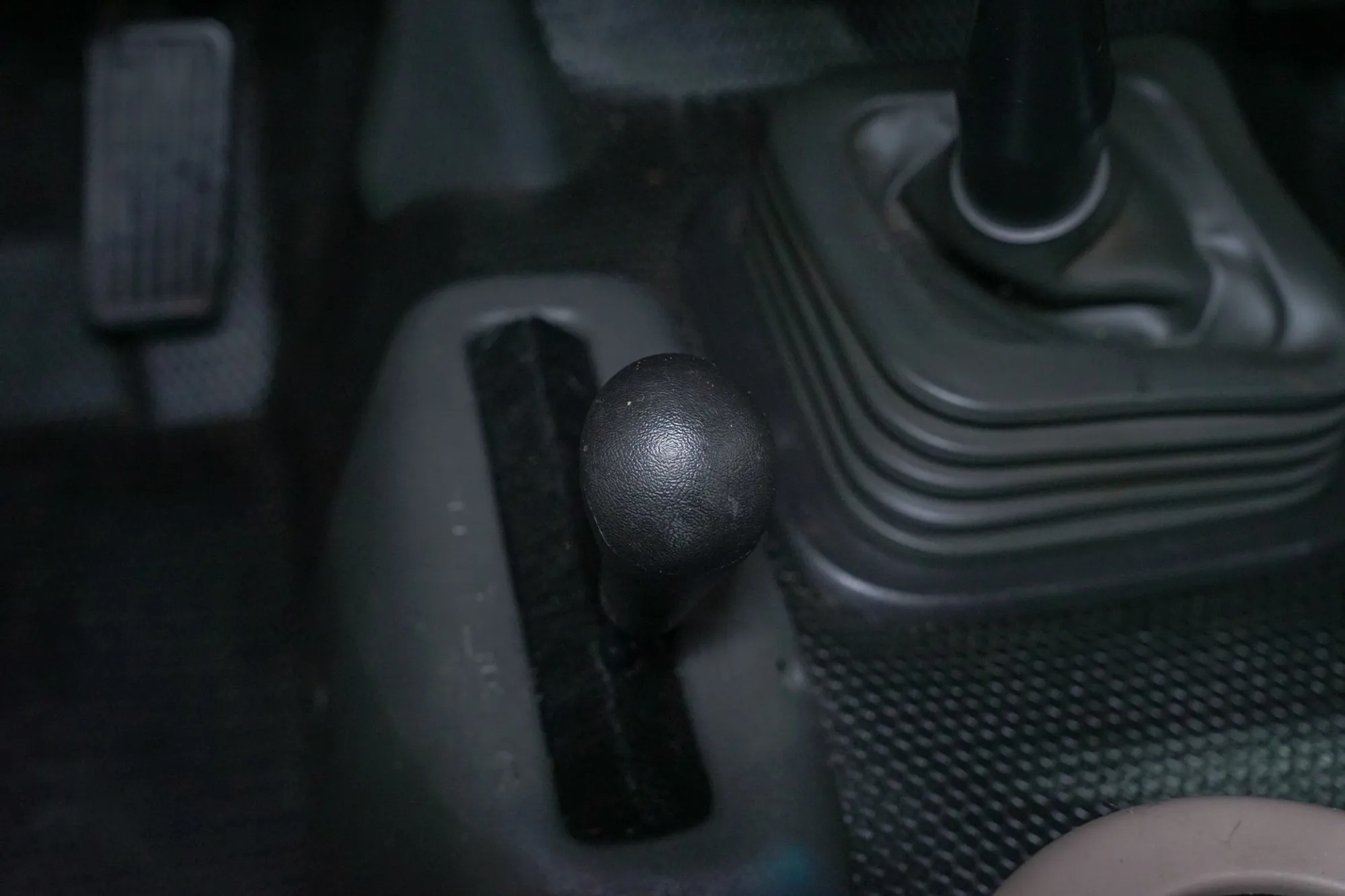 2004 Chevrolet Silverado Forest Reserve