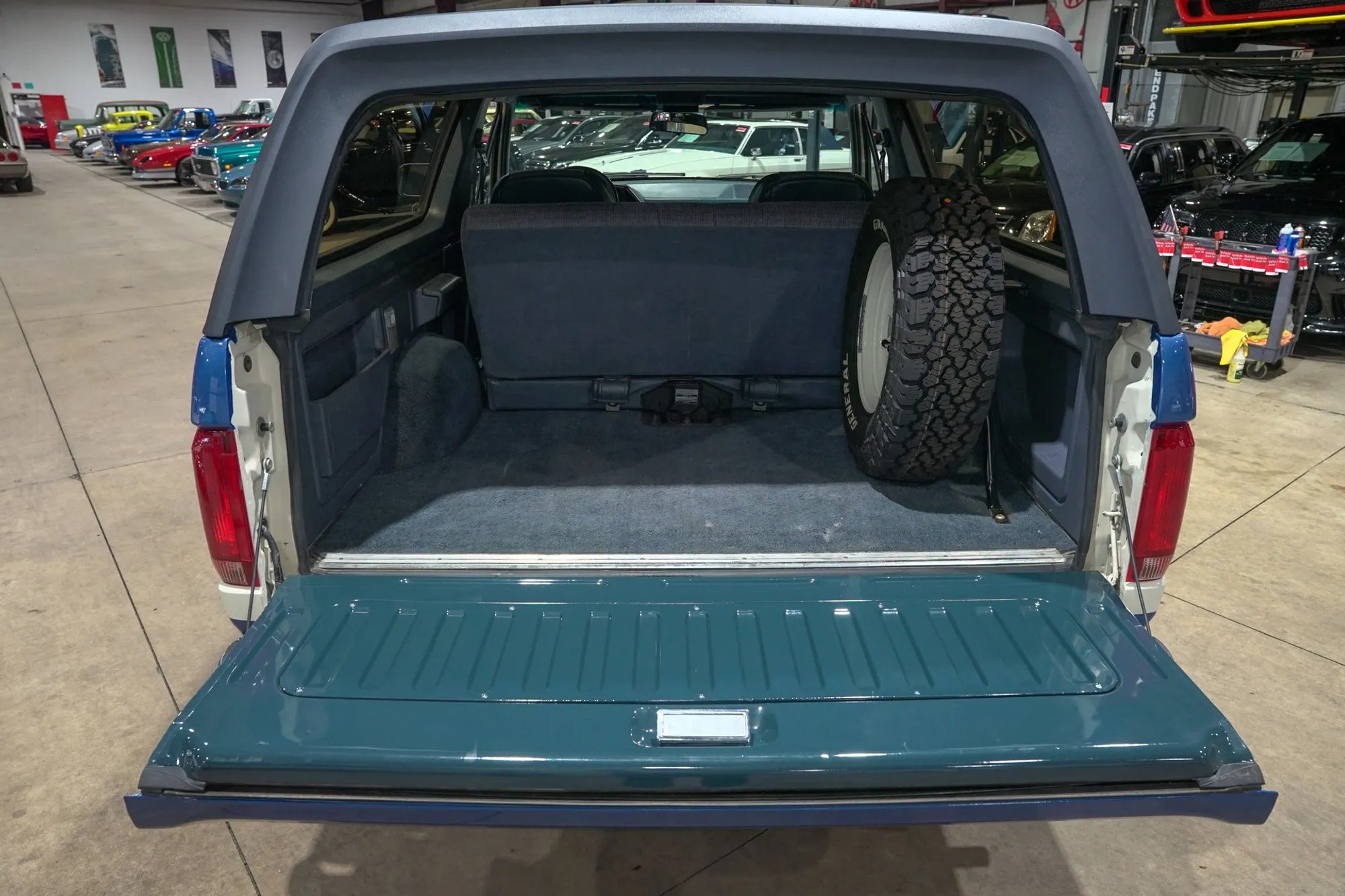 1991 Ford Bronco XLT