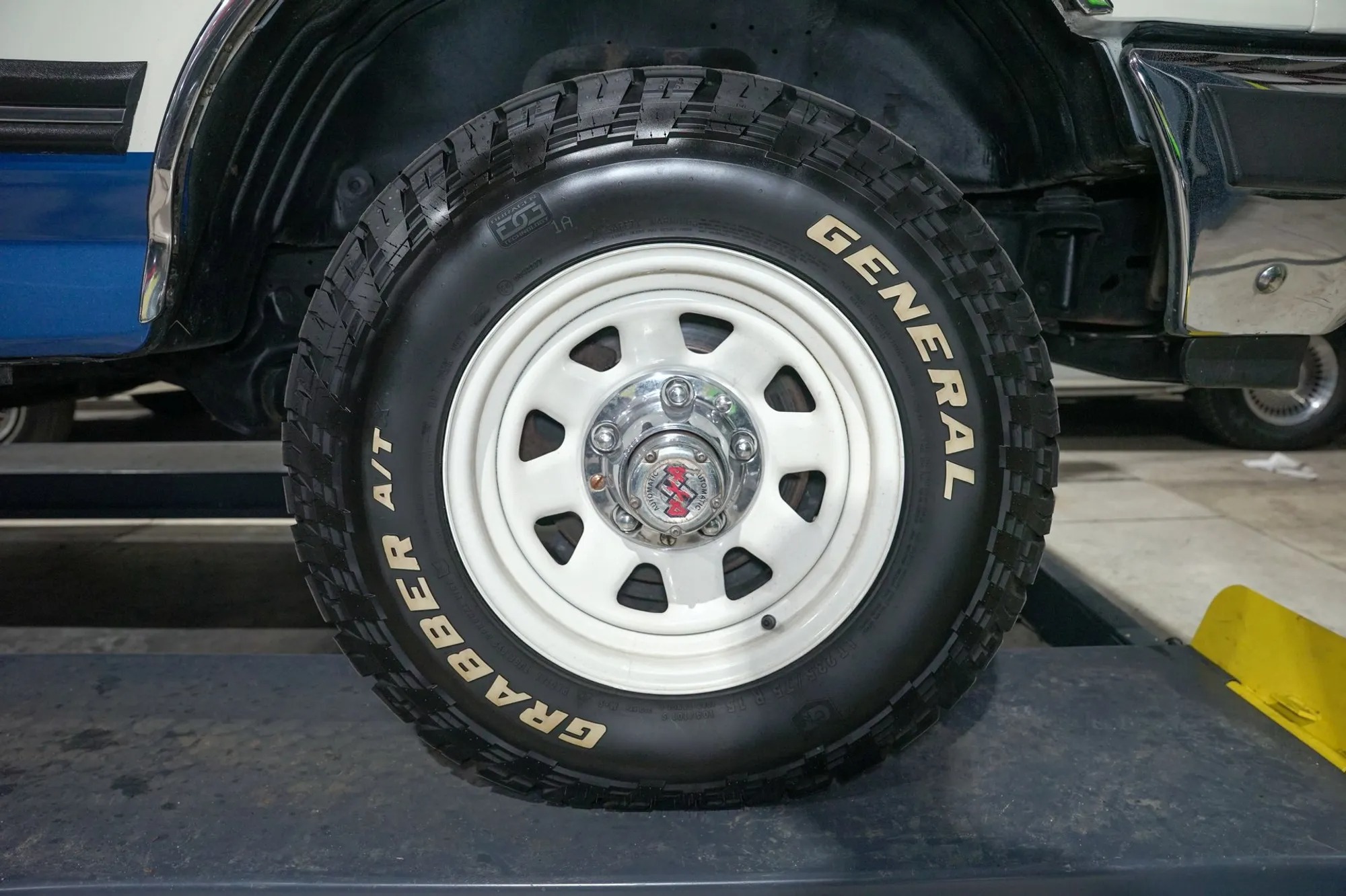 1991 Ford Bronco XLT