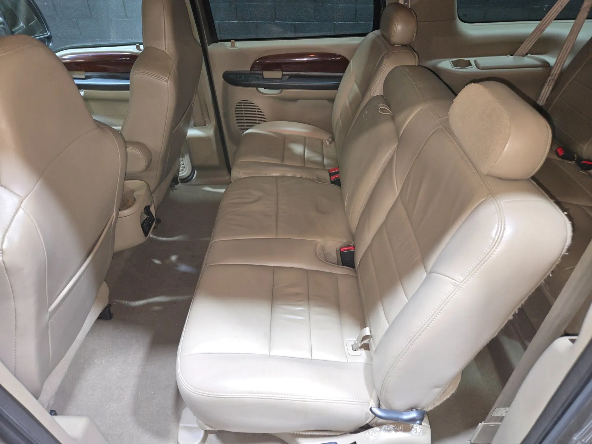 2005 Ford Excursion Limited