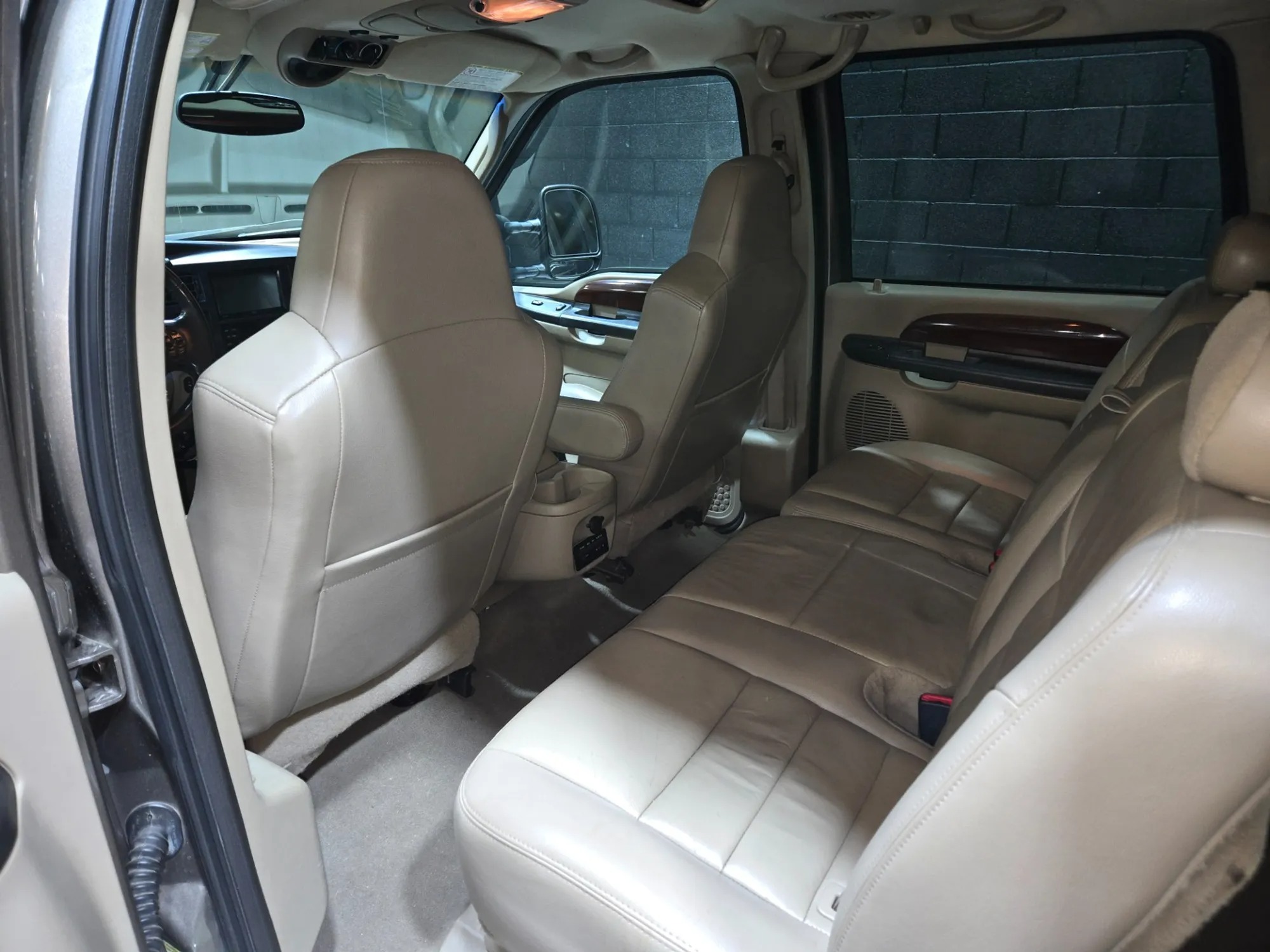 2005 Ford Excursion Limited