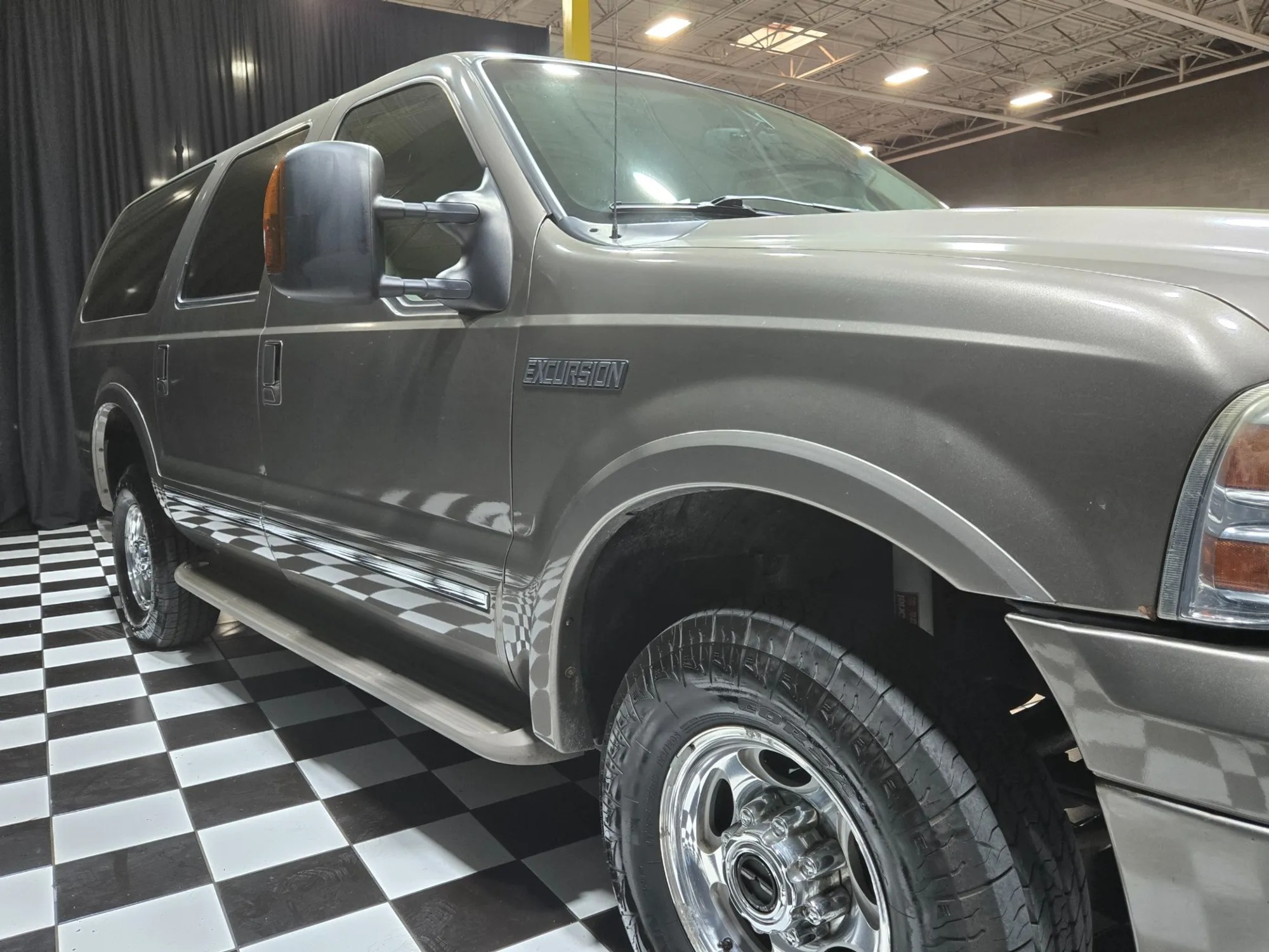 2005 Ford Excursion Limited