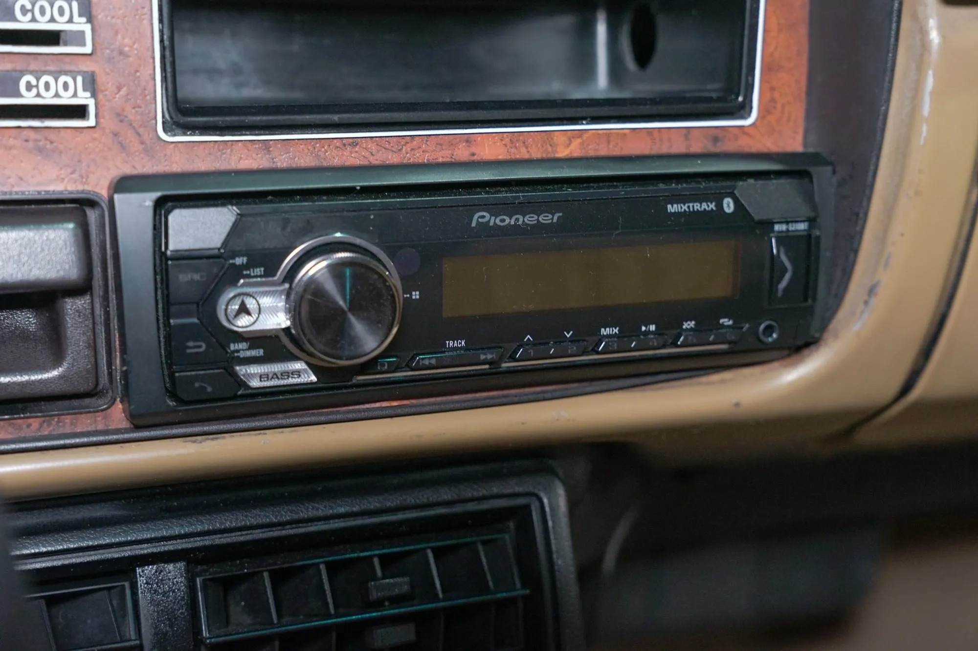 1980 Toyota Pickup Deluxe