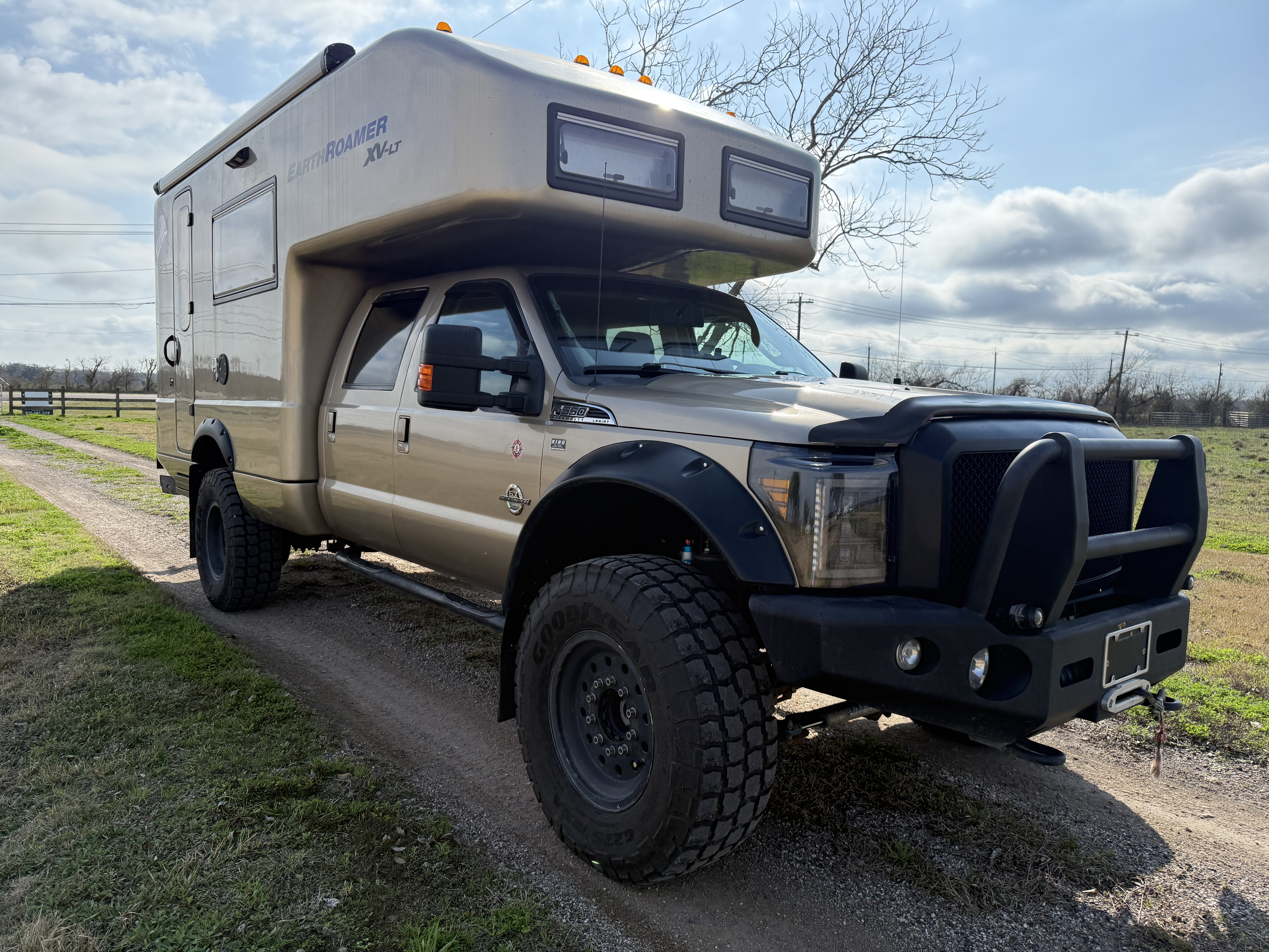 2011 EarthRoamer XV-LT 105 - 5