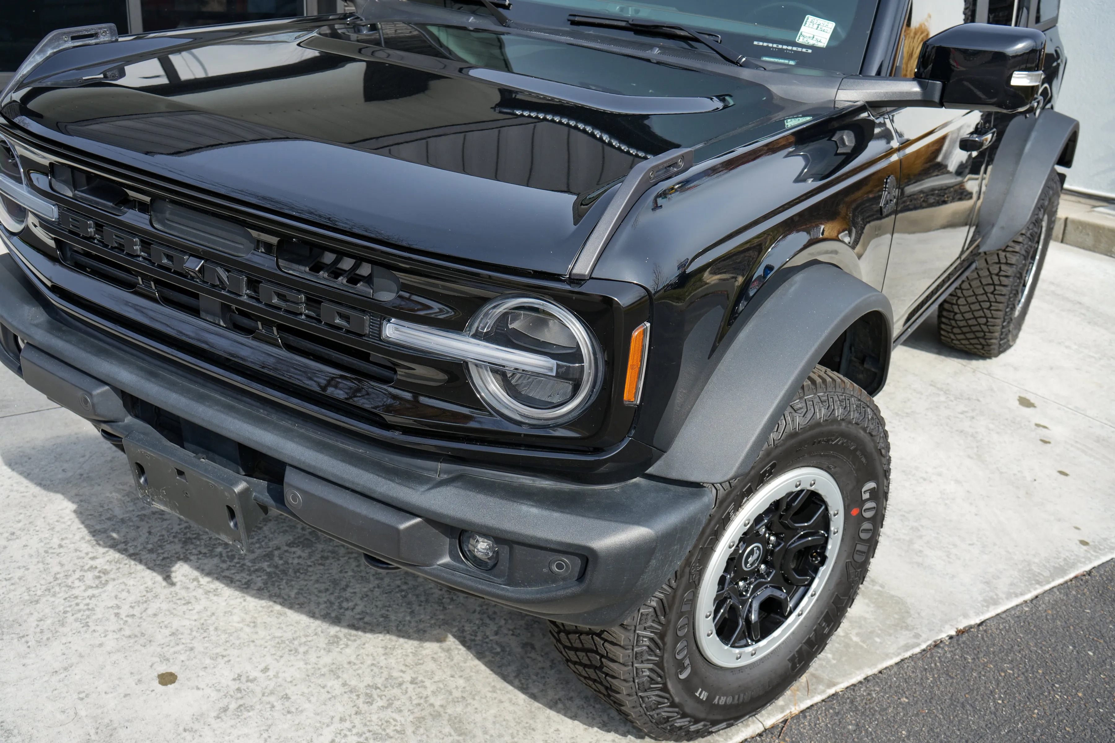 2023 Ford Bronco Outer Banks - 4