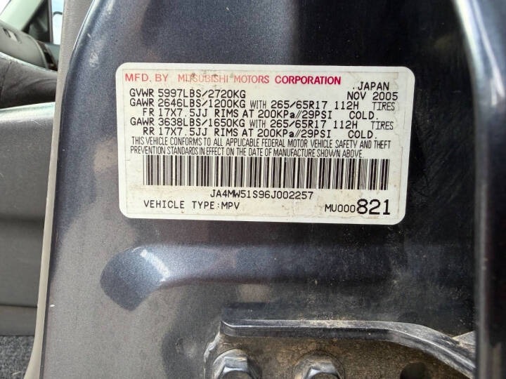 2006 Mitsubishi Montero Limited