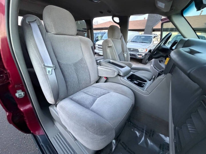 2005 Chevrolet Suburban 1500 LS