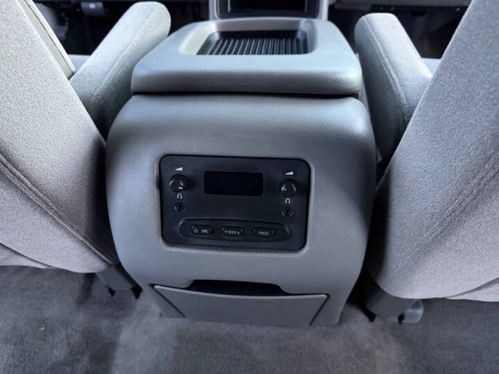 2005 Chevrolet Suburban 1500 LS