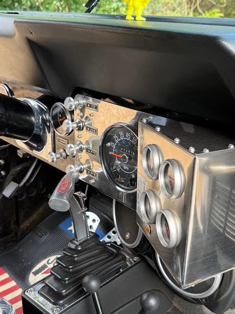 LT1-Powered 1983 Jeep CJ-7