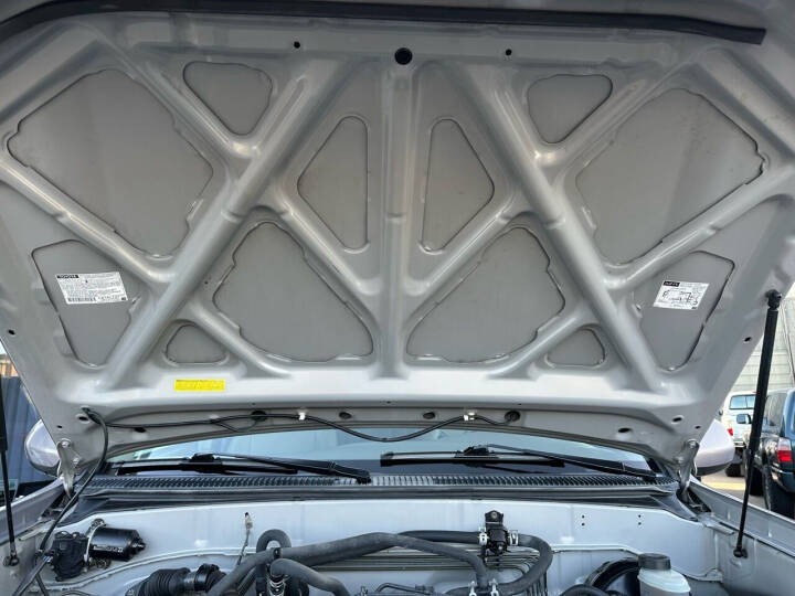 2002 Toyota Sequoia Limited