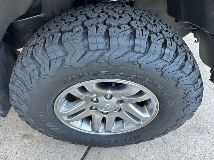 2002 Toyota Sequoia Limited