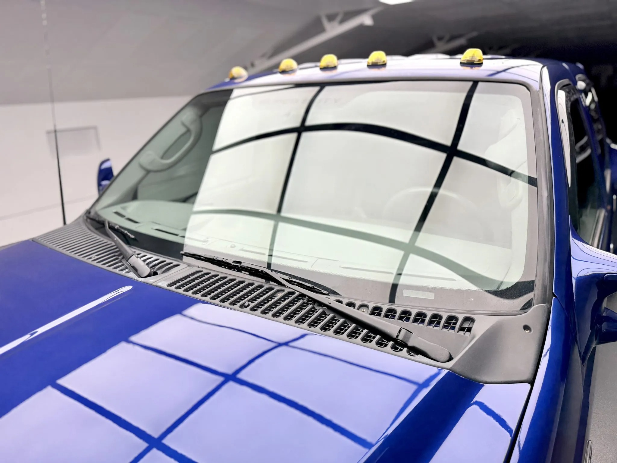 2003 Ford F-550 Fontaine Classic Traveler