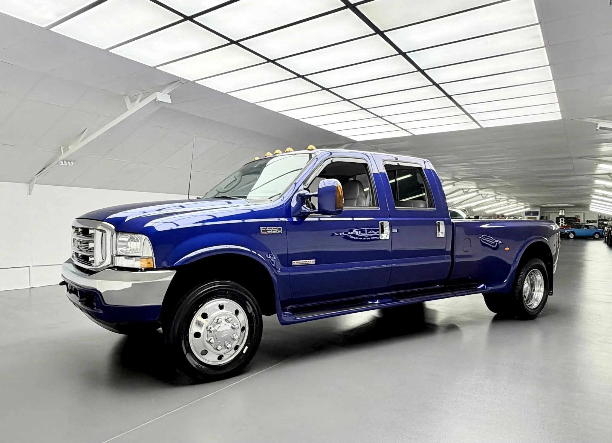 2003 Ford F-550 Fontaine Classic Traveler
