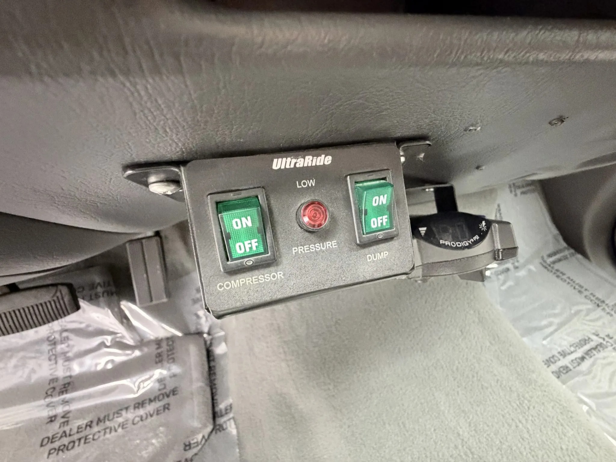 2003 Ford F-550 Fontaine Classic Traveler