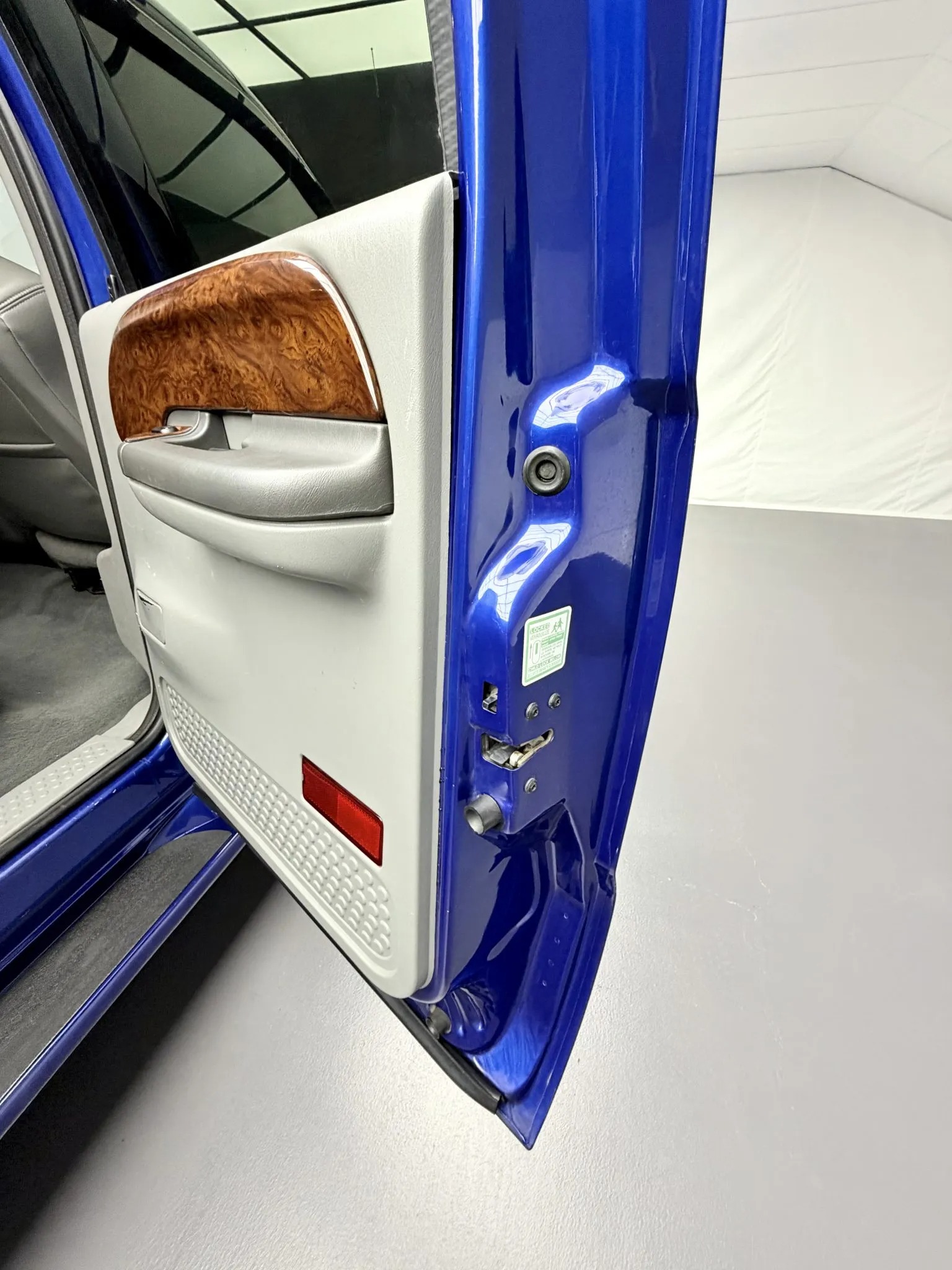 2003 Ford F-550 Fontaine Classic Traveler