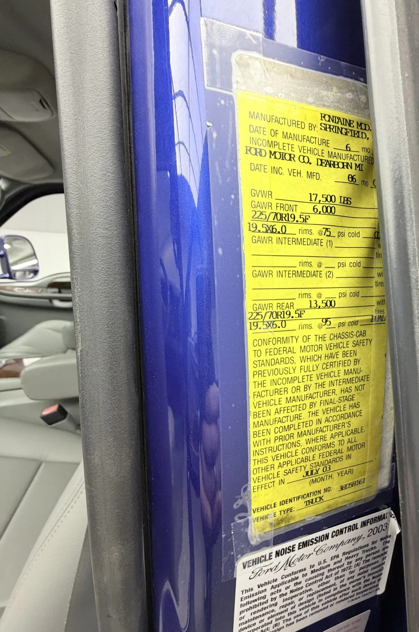 2003 Ford F-550 Fontaine Classic Traveler