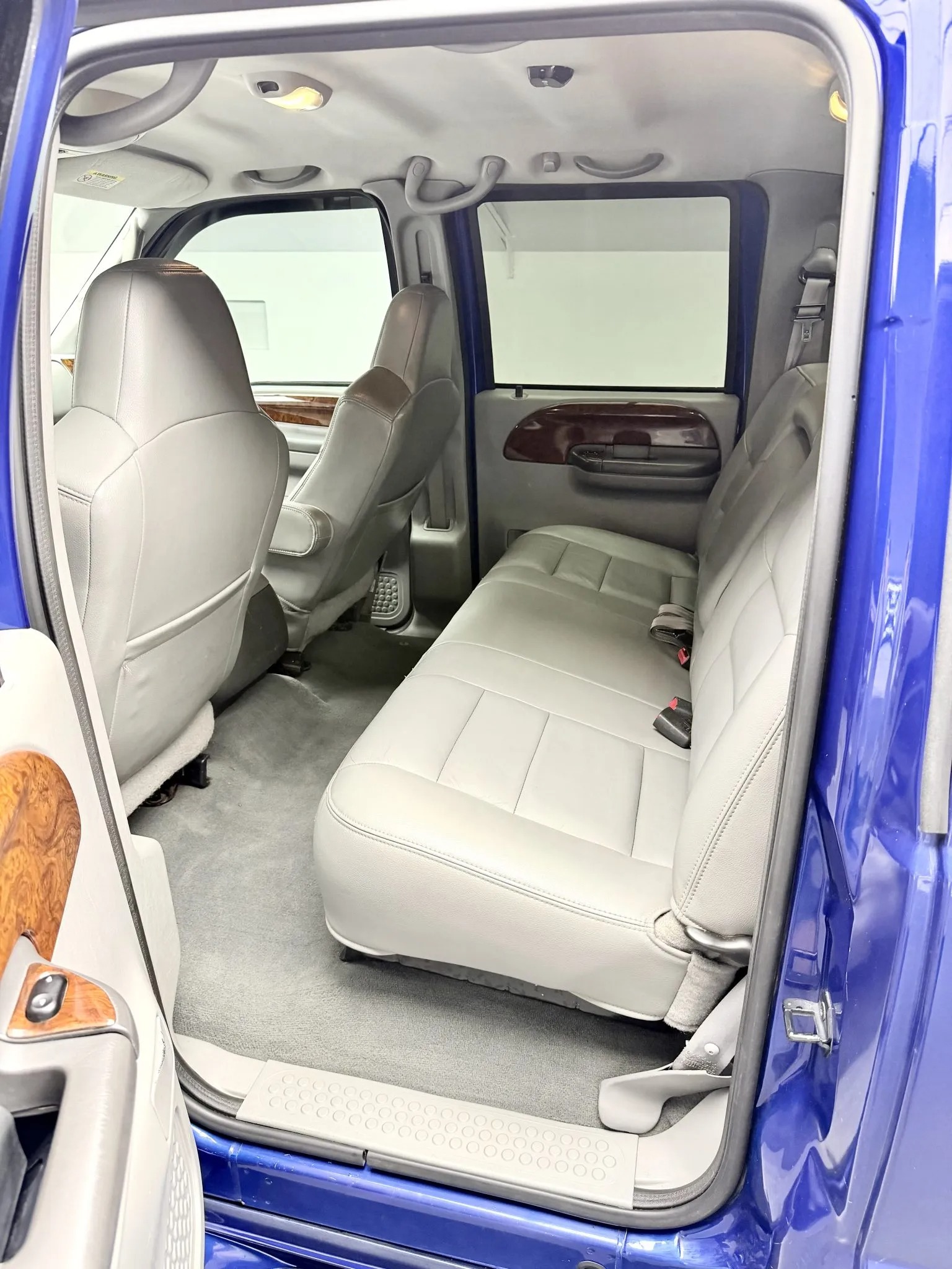 2003 Ford F-550 Fontaine Classic Traveler