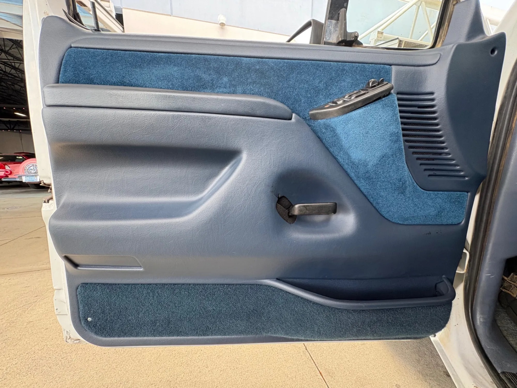 1993 Ford Bronco XLT