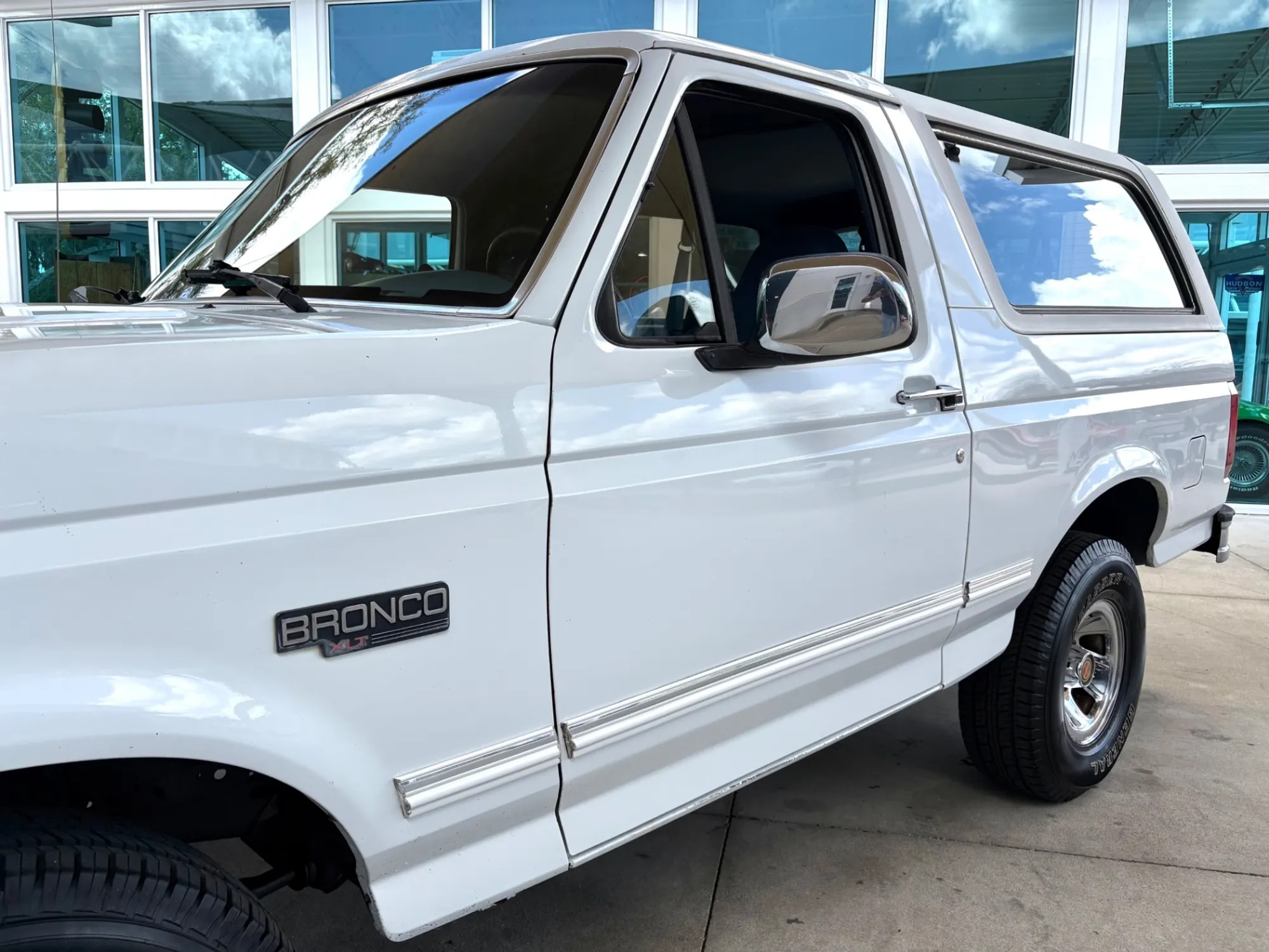1993 Ford Bronco XLT