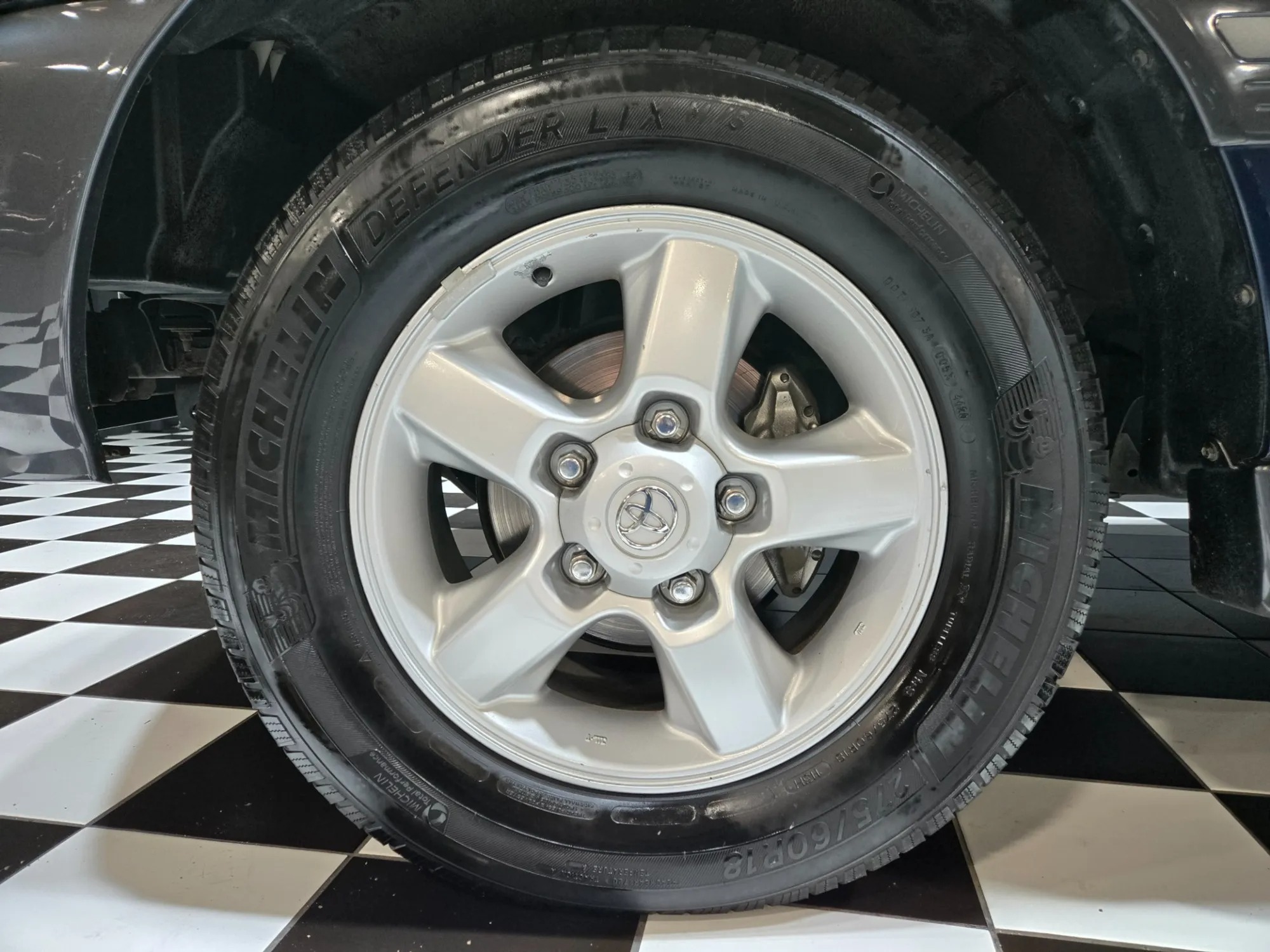 2004 Toyota Land Cruiser