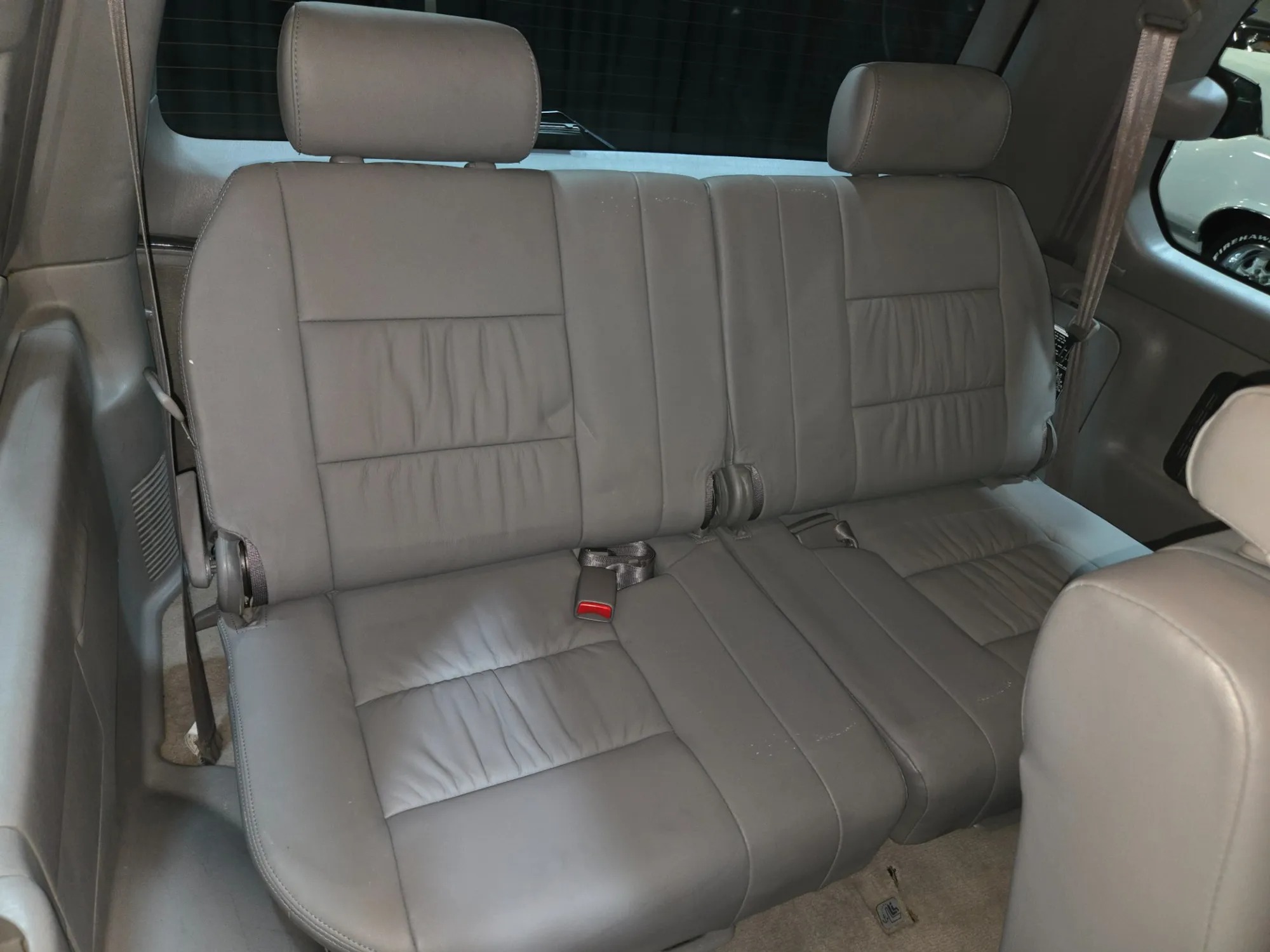 2004 Toyota Land Cruiser