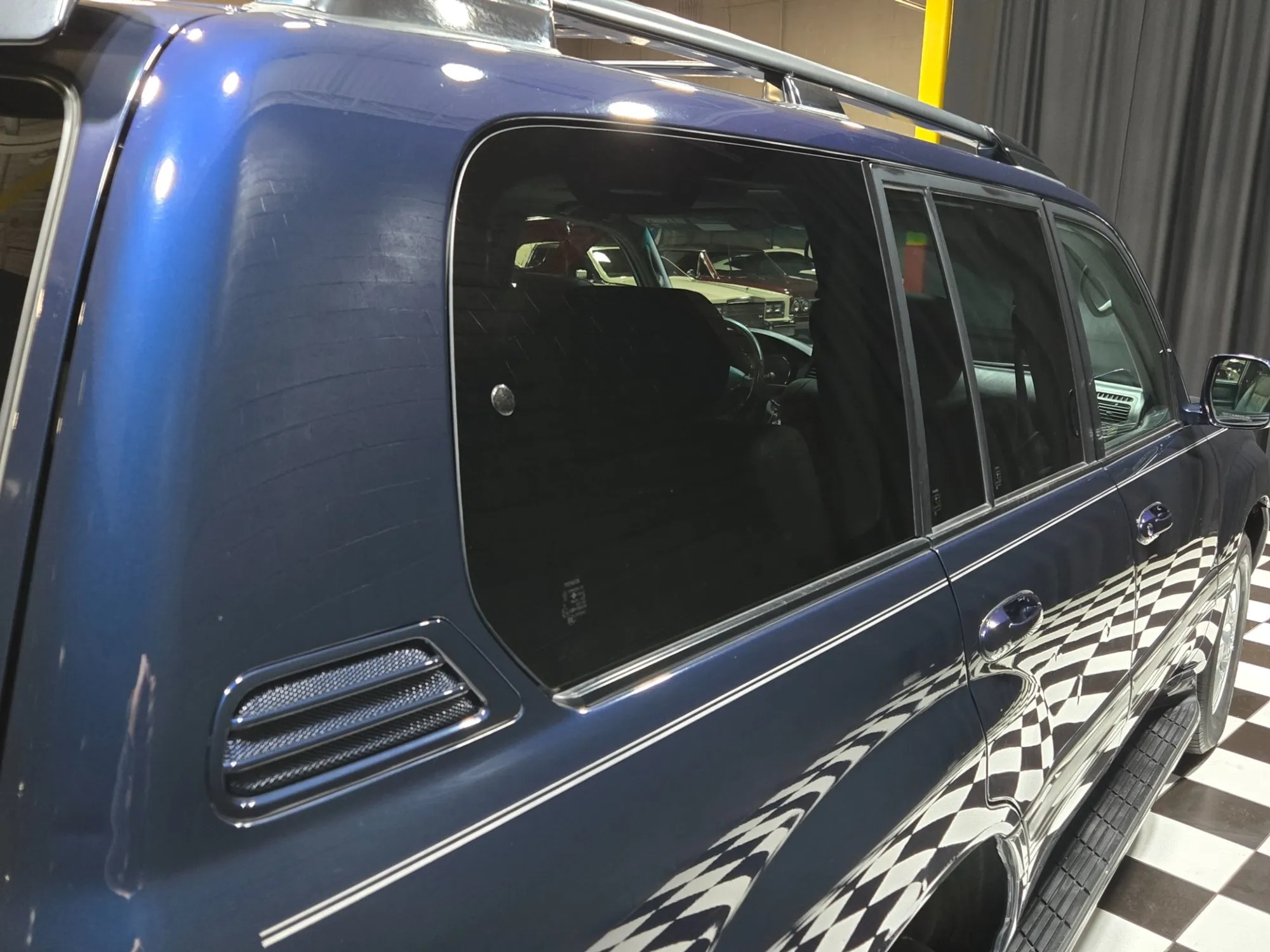 2004 Toyota Land Cruiser