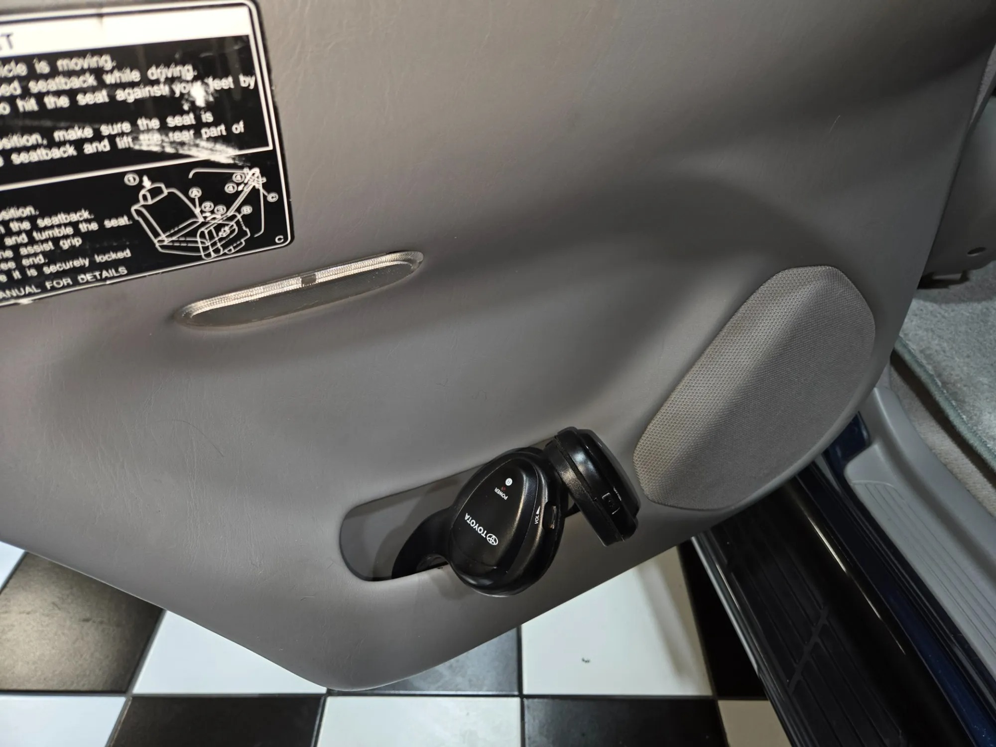 2004 Toyota Land Cruiser