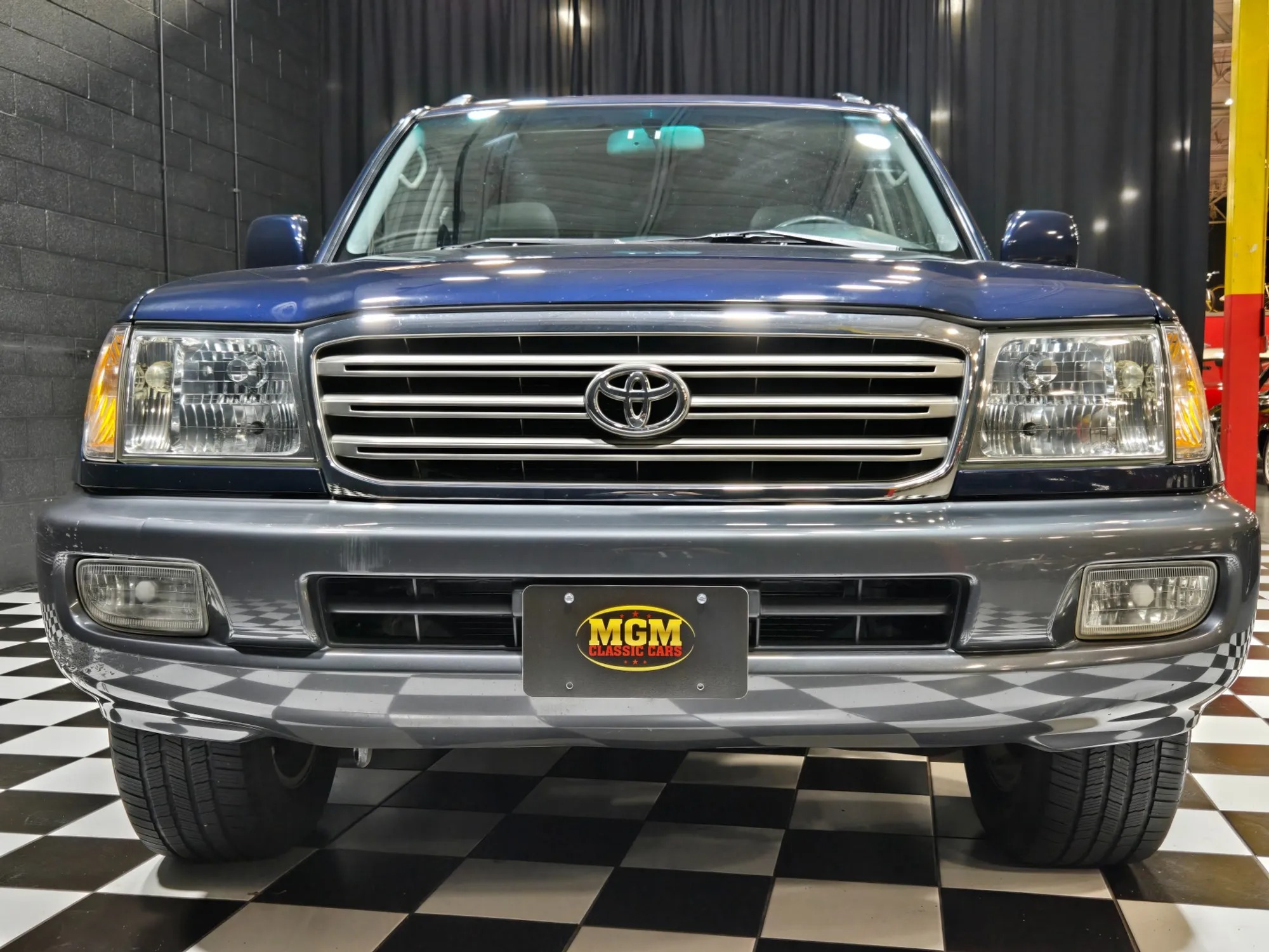 2004 Toyota Land Cruiser