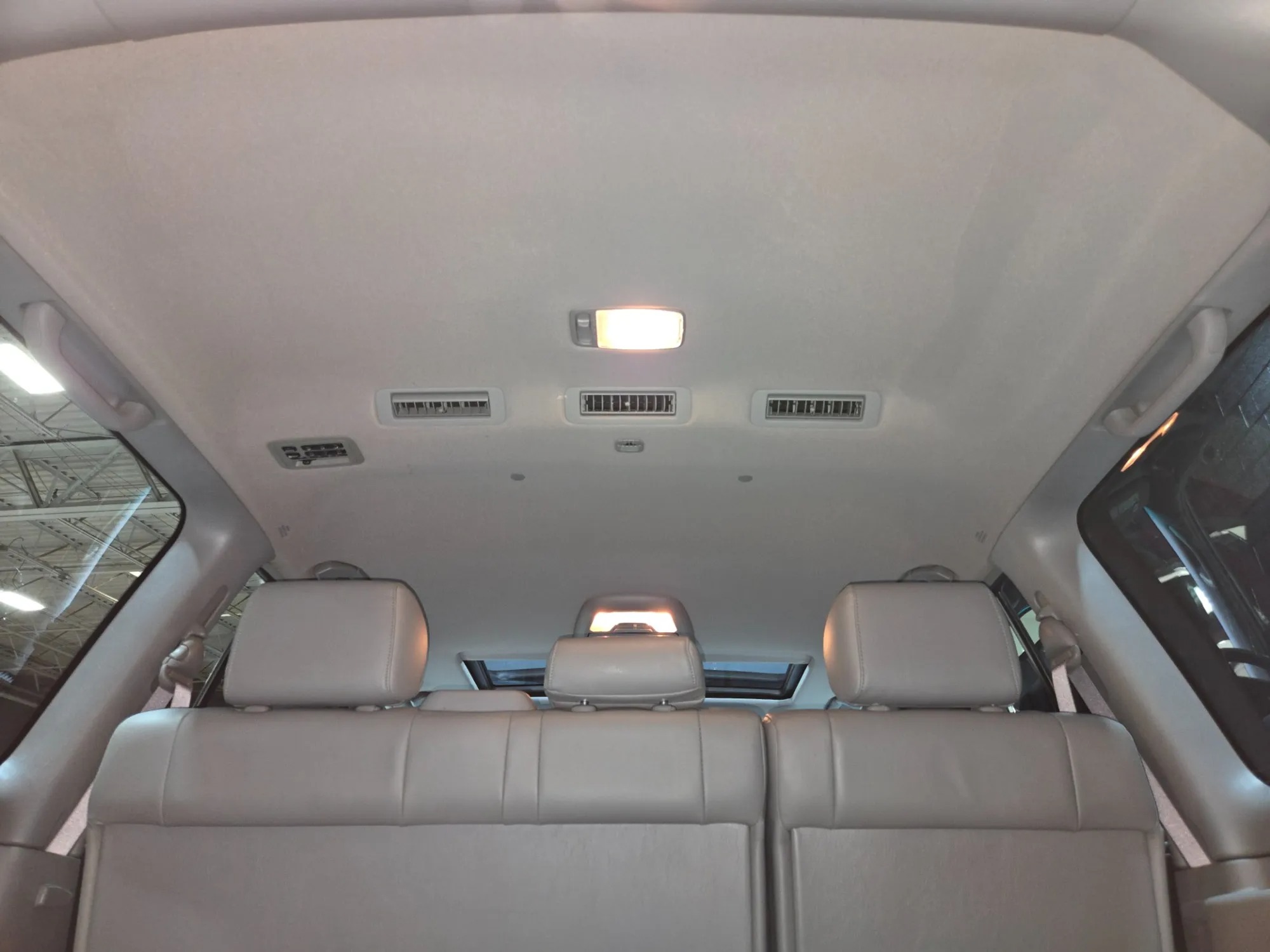 2004 Toyota Land Cruiser