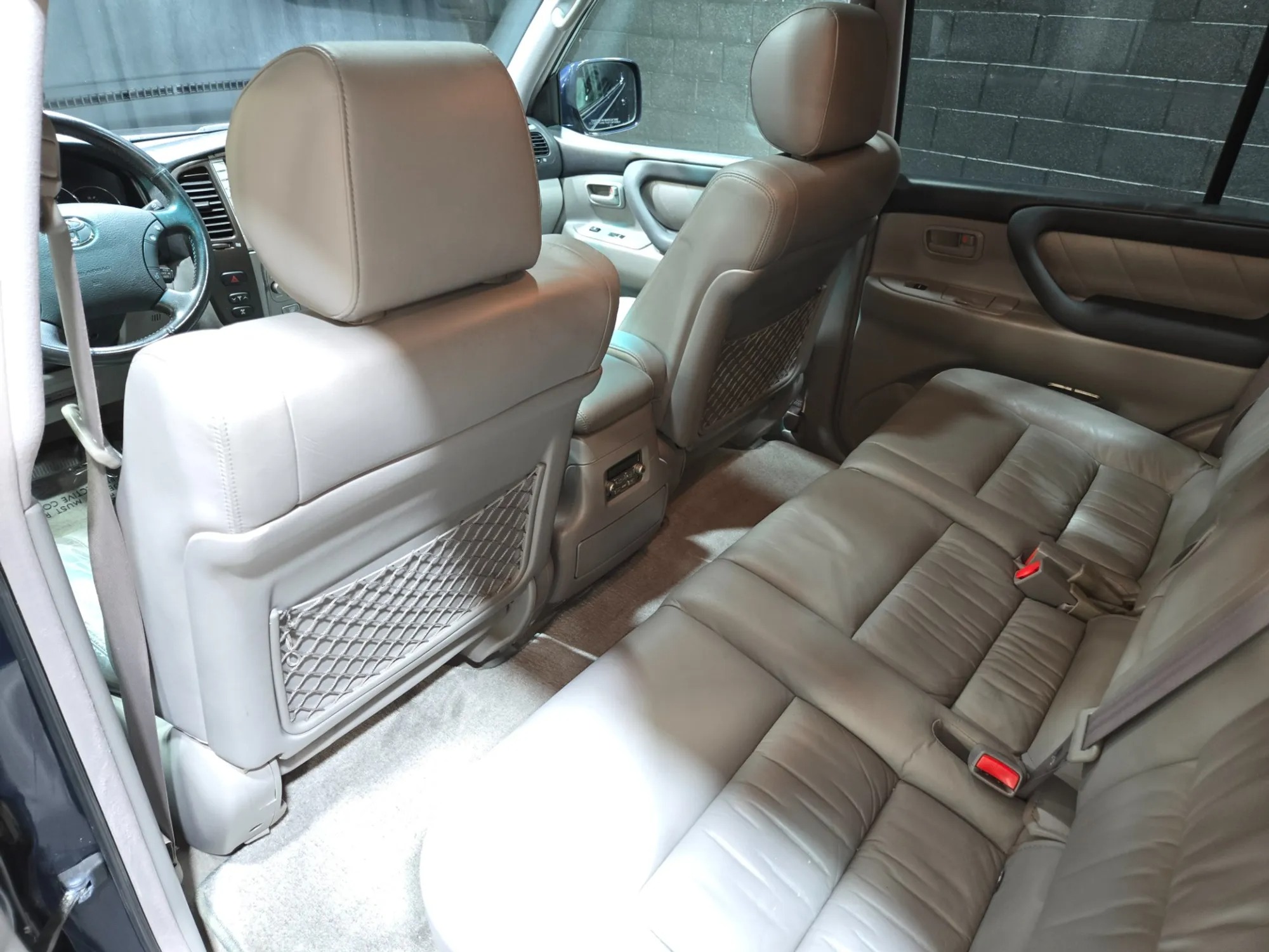 2004 Toyota Land Cruiser