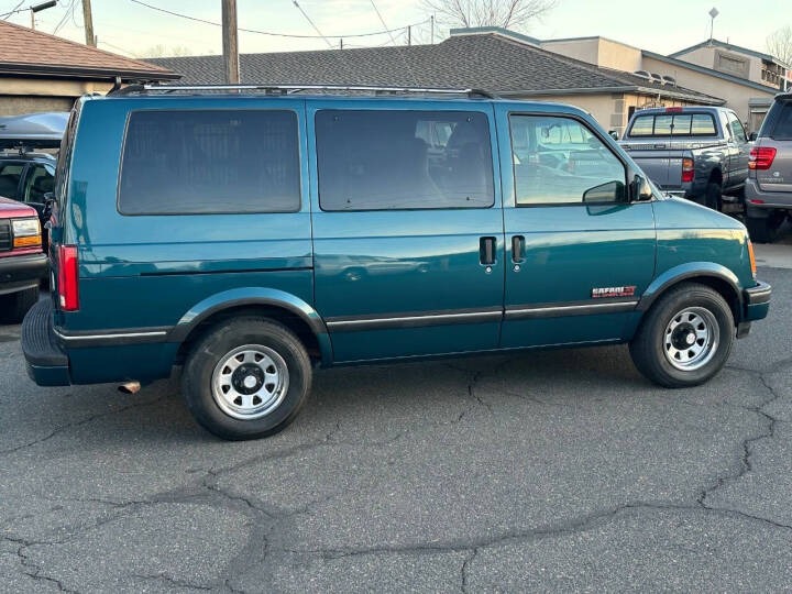 1994 GMC Safari SLX