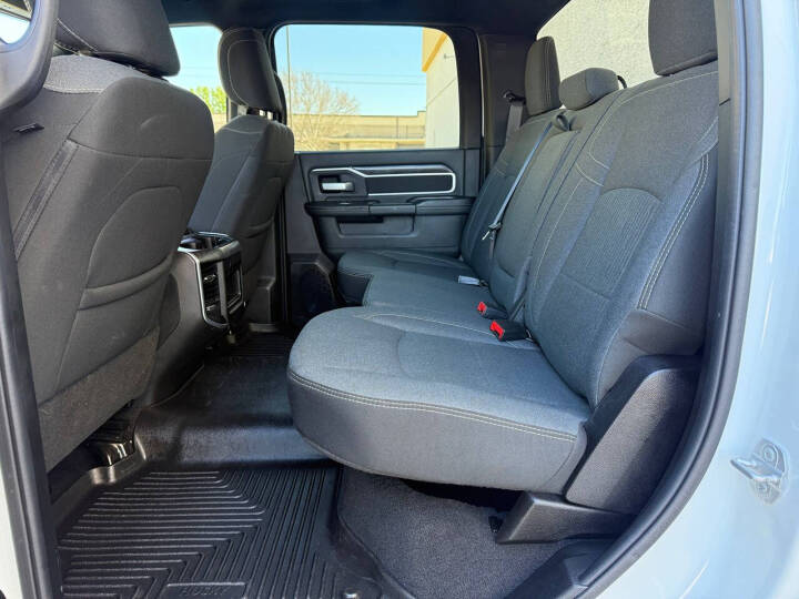 2024 Ram 3500 Lone Star Crew Cab