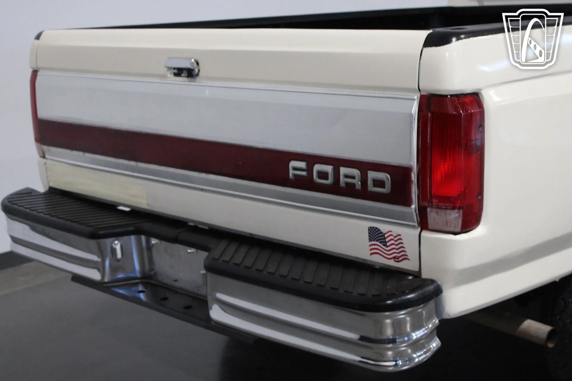 1990 Ford F-150 XLT Lariat