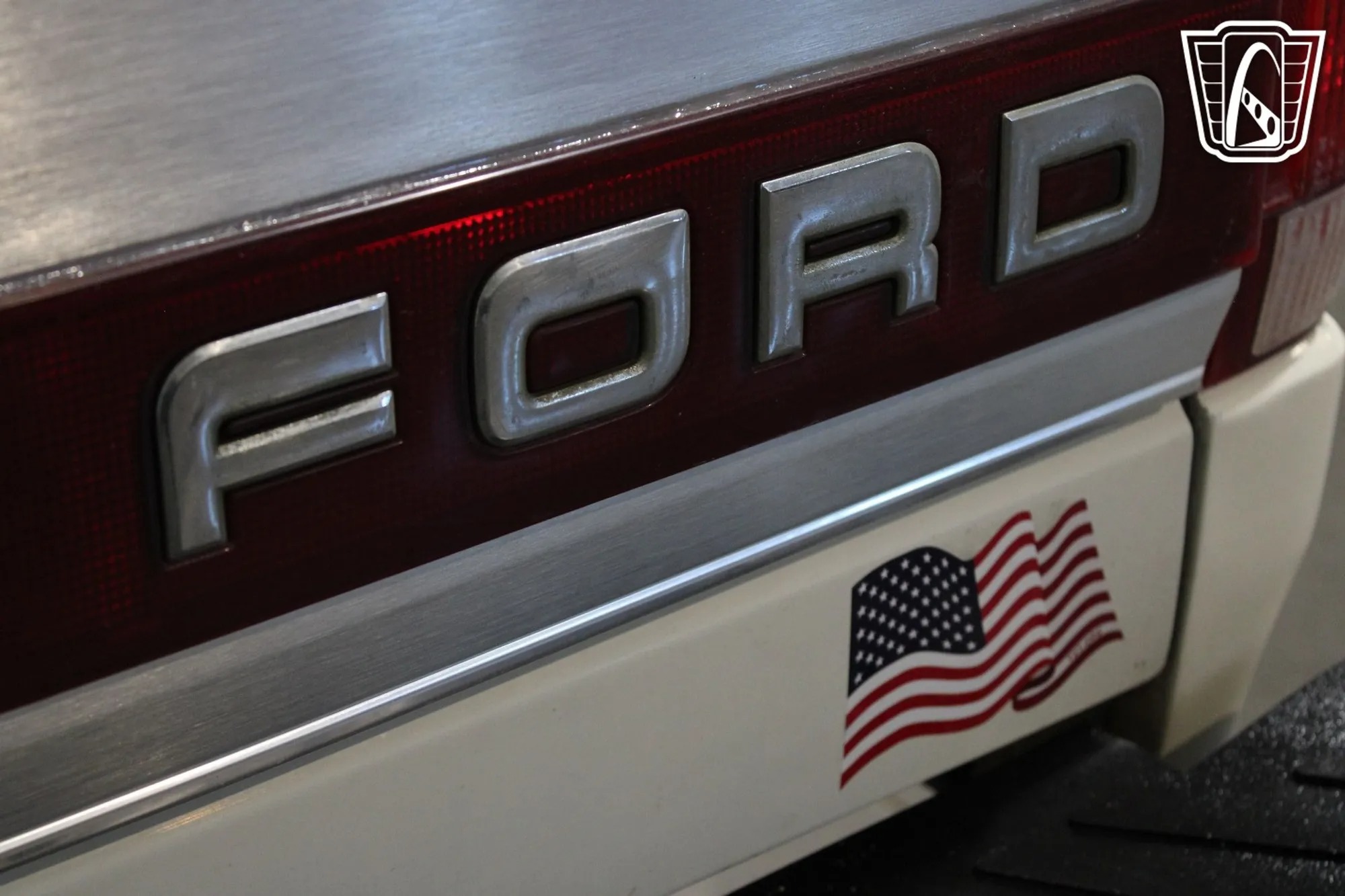 1990 Ford F-150 XLT Lariat